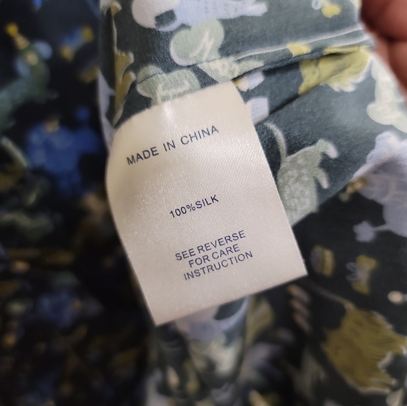 Tyler Boe Halprin Silk Woof Party Top Small Dog Party Graphic Design - Picture 9 of 9